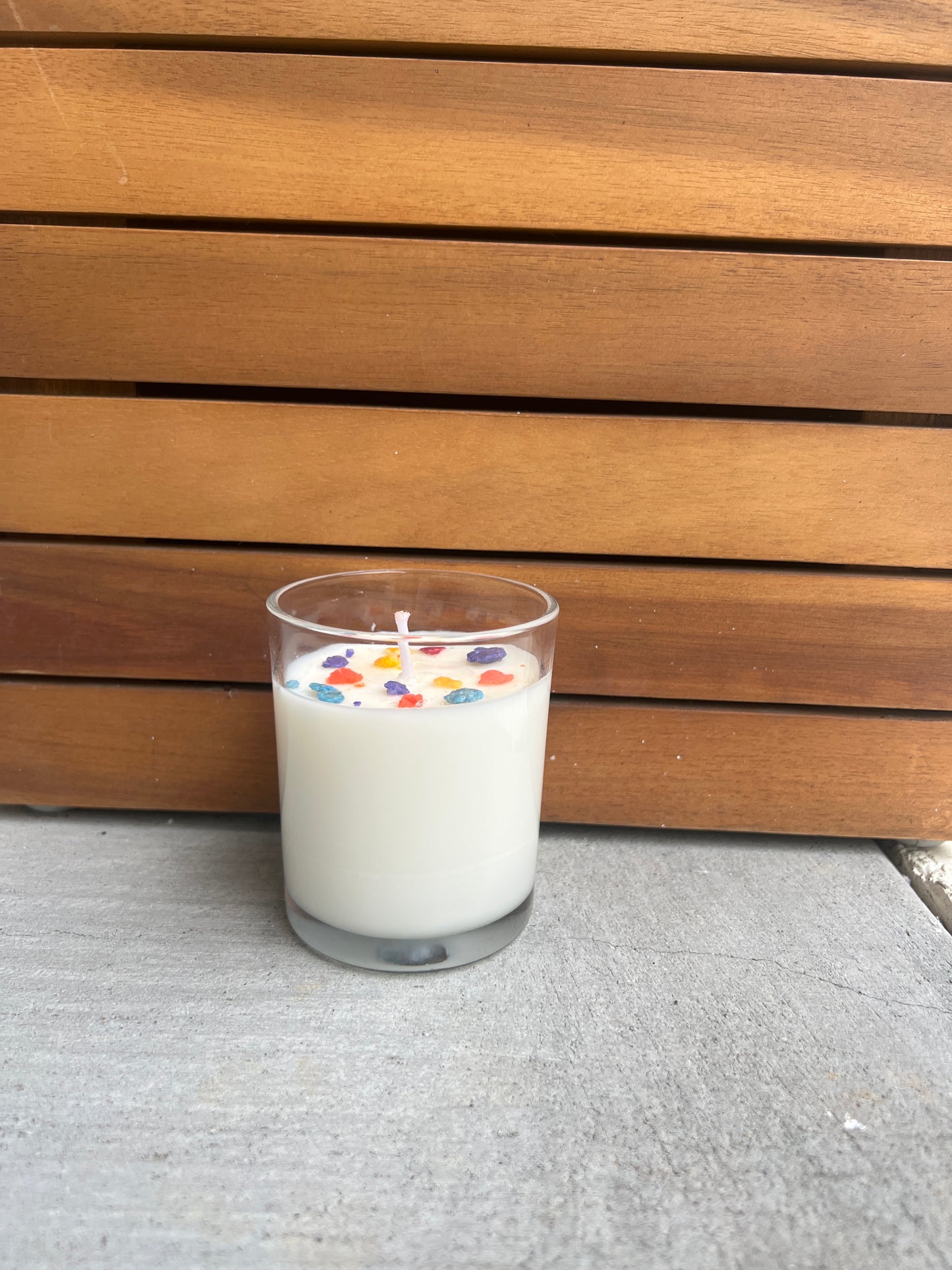 Fruity pebble candle